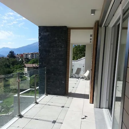 Armonia Apartment *